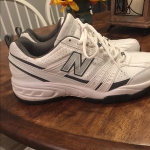 Men’s Leather New Balance 409